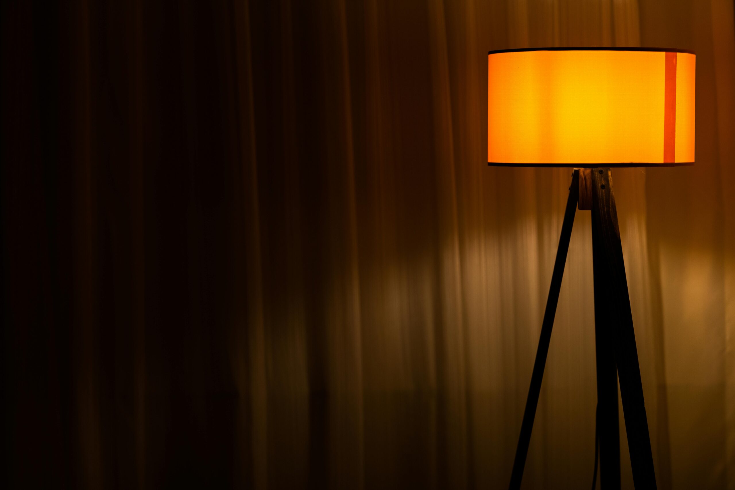 Lampada di design del Novecento – Bruno Antichità Firenze